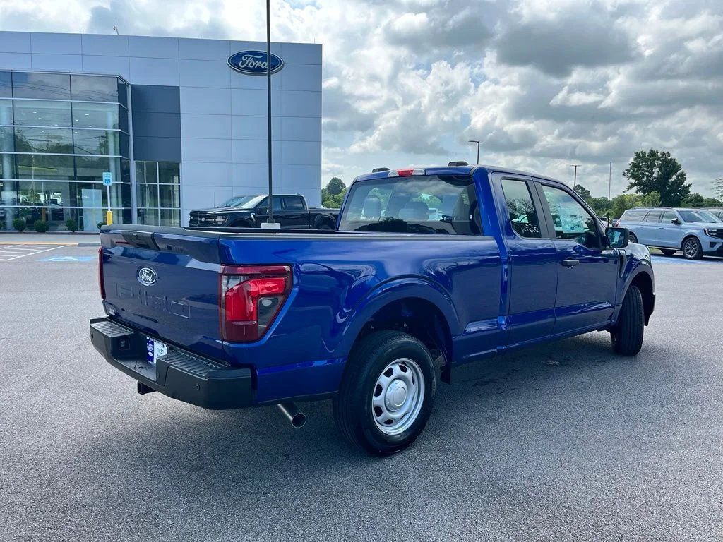 New 2026 Blue Ford XL image 5
