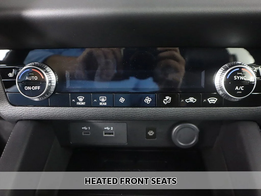 Used 2024 Red Mitsubishi SE image 7
