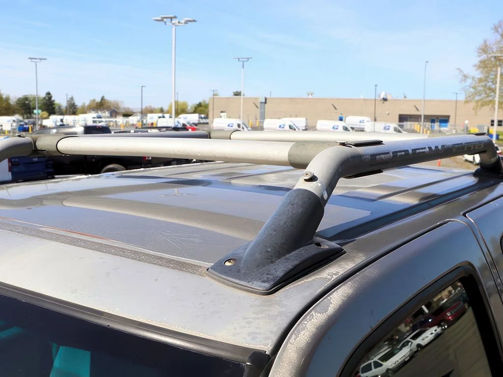 Used 2000 Silver Ice Clearcoat Metallic Nissan SE image 26