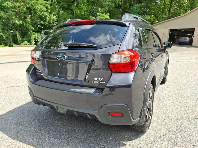 Used 2014 Gray Subaru 2.0i Premium image 11
