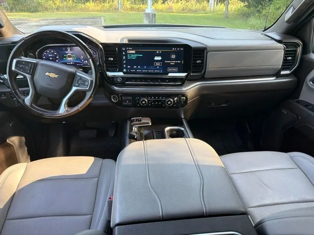 Used 2024 Gray Chevrolet LTZ image 22