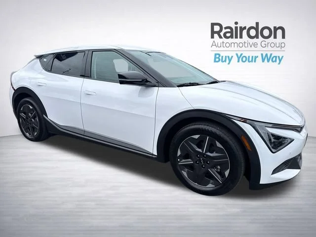 2025 Kia EV6 Light