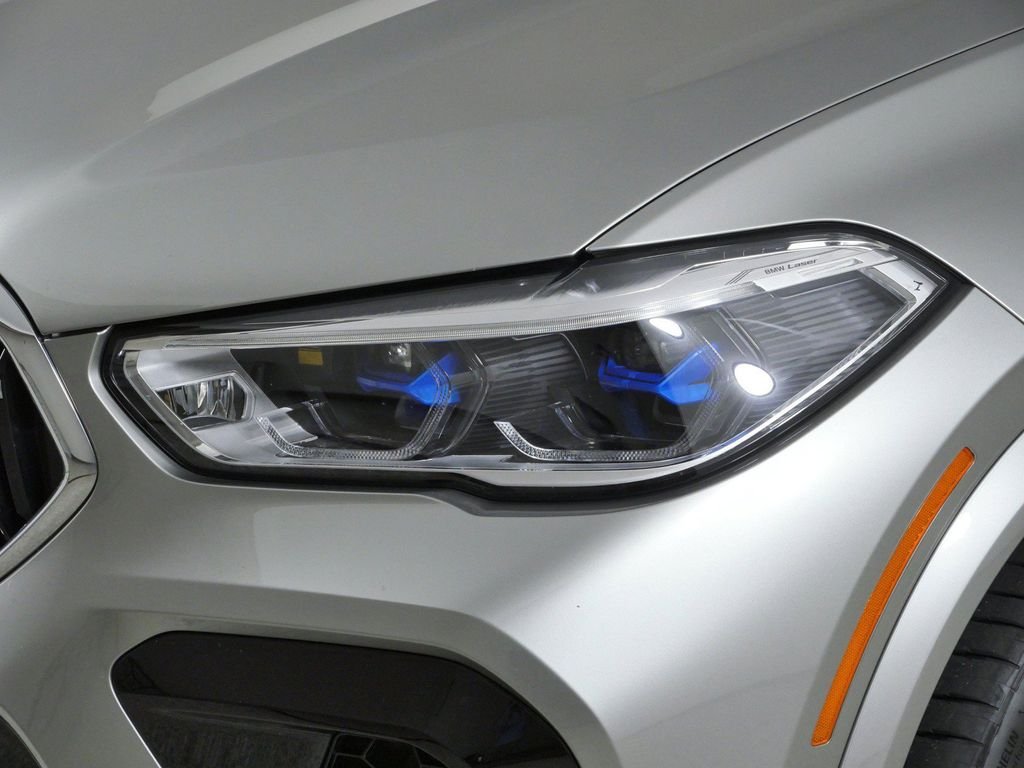 Used 2021 Donington Grey Metallic BMW Base image 4
