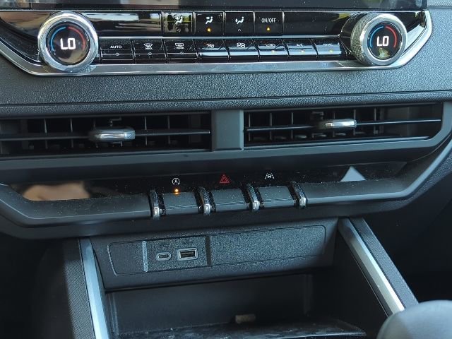 2025 Chevrolet Colorado Trail Boss - Photo 24