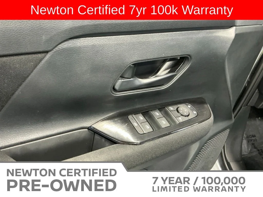 Certified Used 2025 Gun Metallic Nissan S image 31