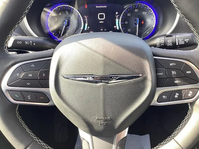 New 2026 Bright White Clearcoat Chrysler SELECT AWD image 13
