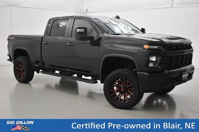 Used 2022 Mosaic Black Metallic Chevrolet Custom image 11
