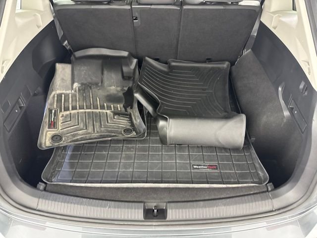 Used 2022  Volkswagen 2.0T SE image 25