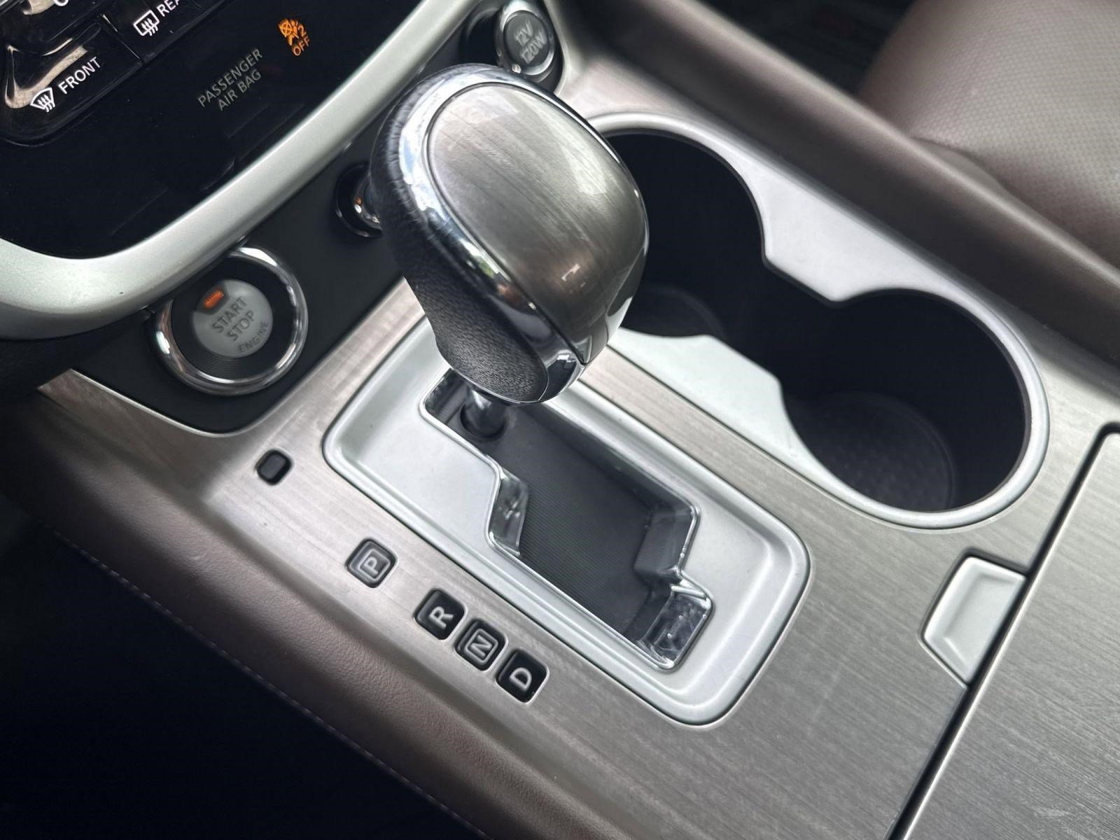 Used 2017 Nissan Murano Platinum with VIN 5N1AZ2MG0HN122297 for sale in Mount Pleasant, TX