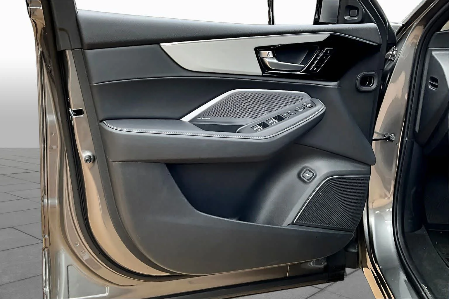 2026 Acura MDX Technology Package - Photo 10