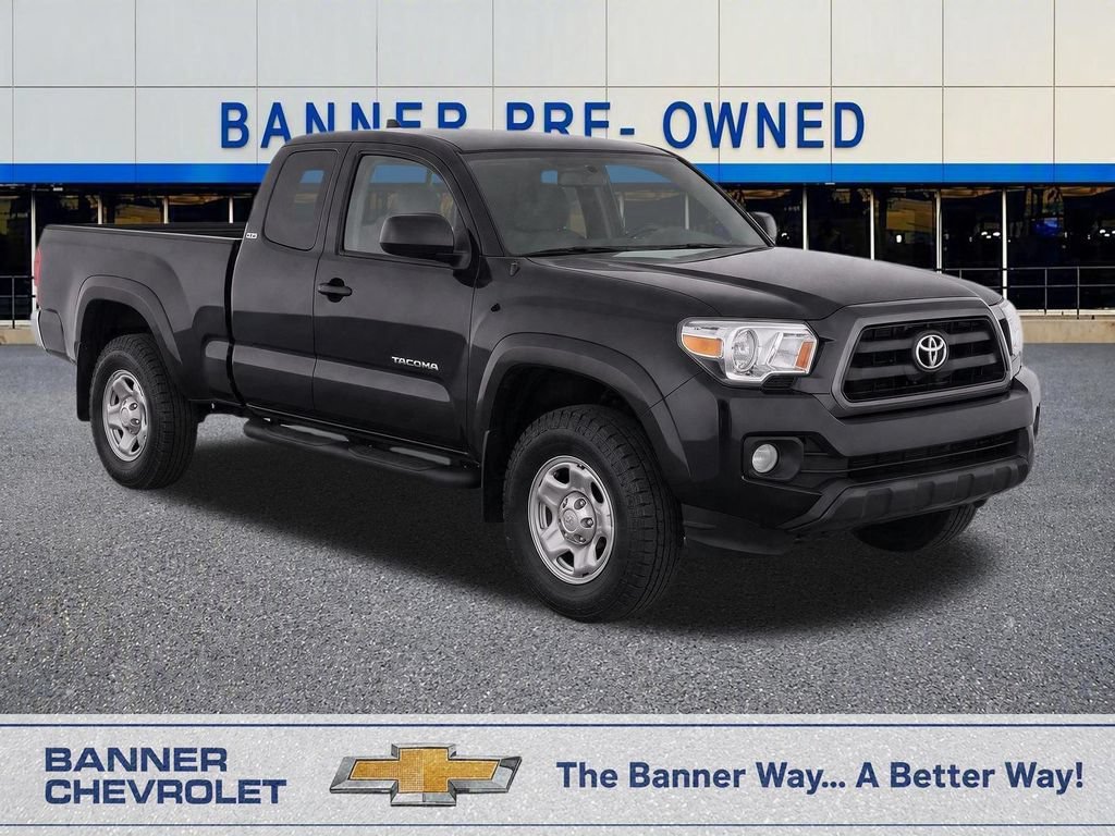 2017 Toyota Tacoma SR