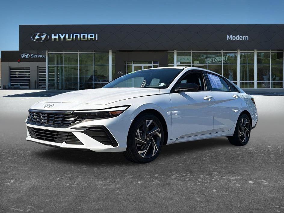 2025 Hyundai Elantra 2.0 SEL Sport IVT's photo