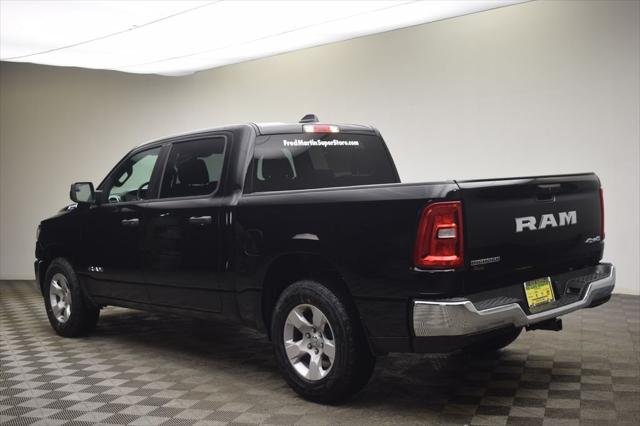 New 2026 Diamond Black Crystal Pearl-Coat Exterior Paint RAM BIG HORN image 11