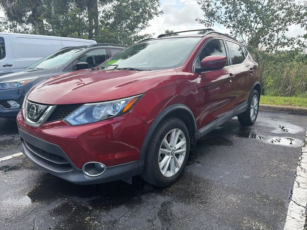2019 Nissan Rogue Sport SV FWD's photo