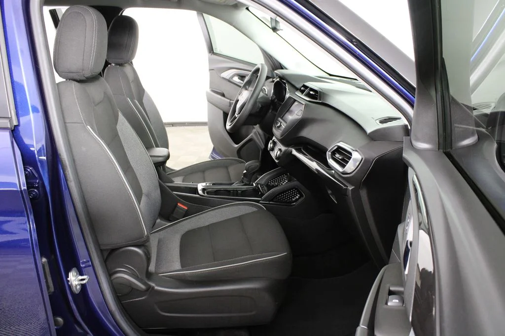 Used 2022 Blue Glow Metallic Chevrolet LT image 14