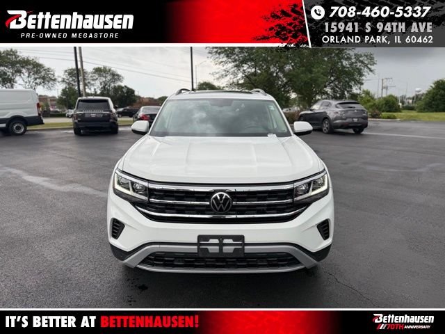 Used 2023 White Volkswagen 3.6L V6 SE w/Technology image 7