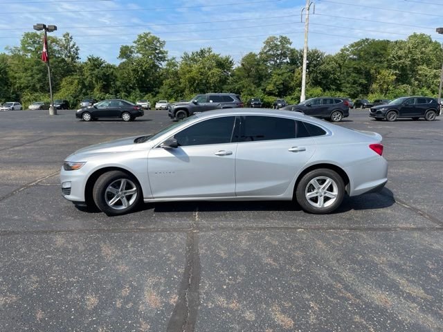 Used 2019 Chevrolet Malibu 1LS with VIN 1G1ZB5ST1KF126642 for sale in North Canton, OH