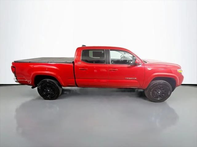 Certified Used 2022 BARCELONA RED MET. Toyota  image 8