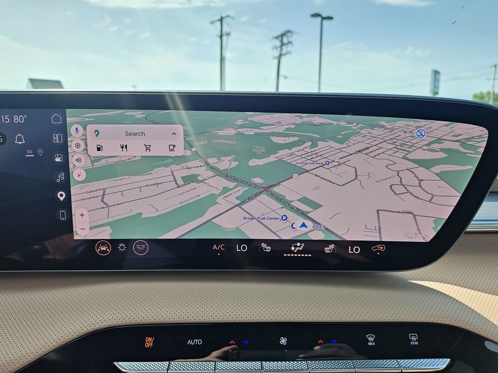 New 2027 Summit White Buick Preferred image 22