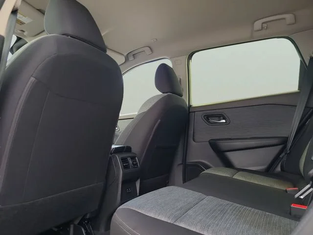 Used 2023 Silver Nissan SV image 10