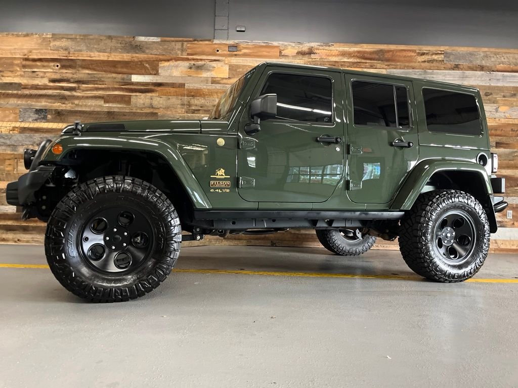 Used 2014 Black Clearcoat Jeep Unlimited Rubicon image 16