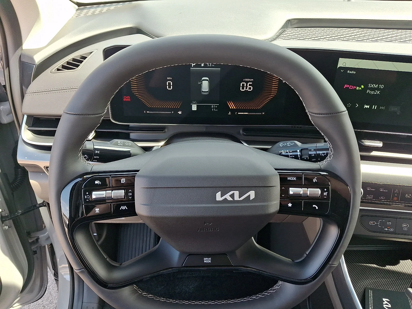 New 2027 White Kia LXS image 17