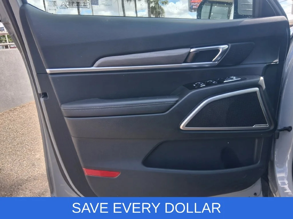 Used 2025 Gray Kia EX X-Line image 10