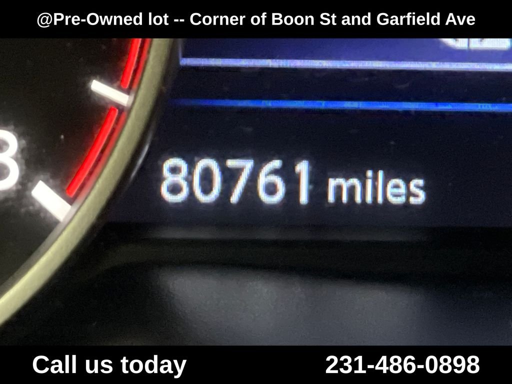 Used 2018 Black Nissan SL image 24