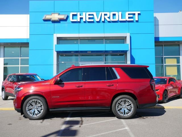 Used 2021 Chevrolet Tahoe High Country with VIN 1GNSKTKLXMR346738 for sale in Roseville, Minnesota