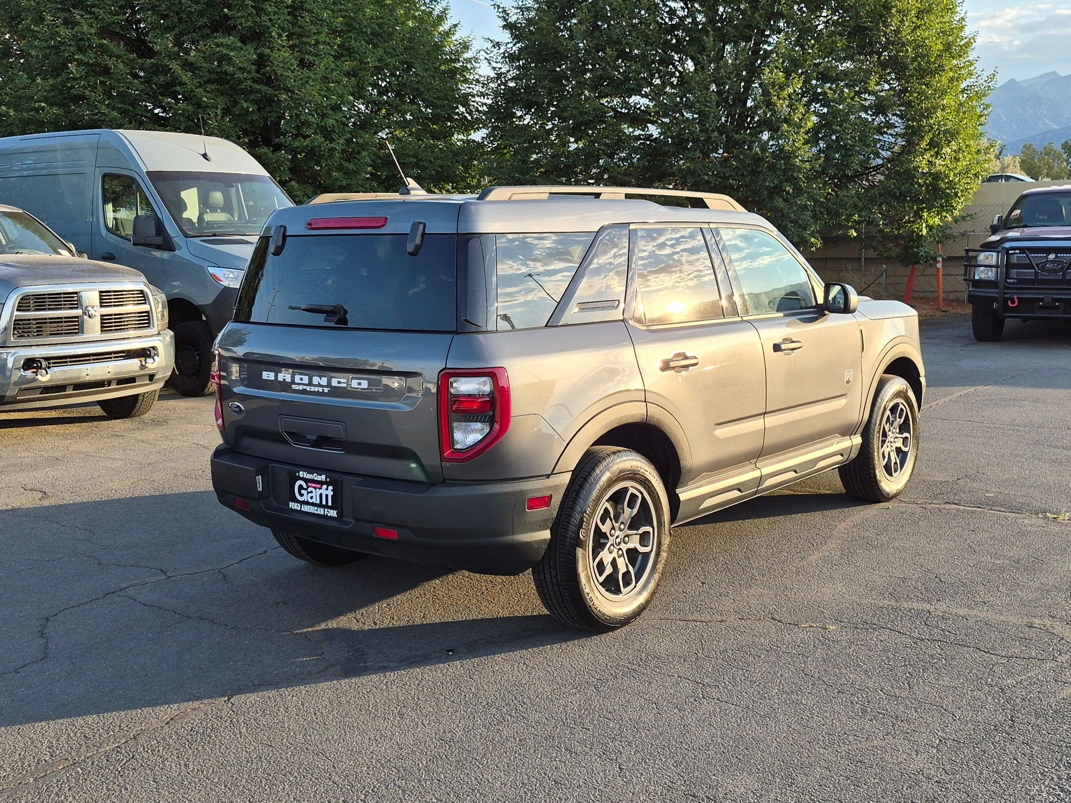 Photo 3