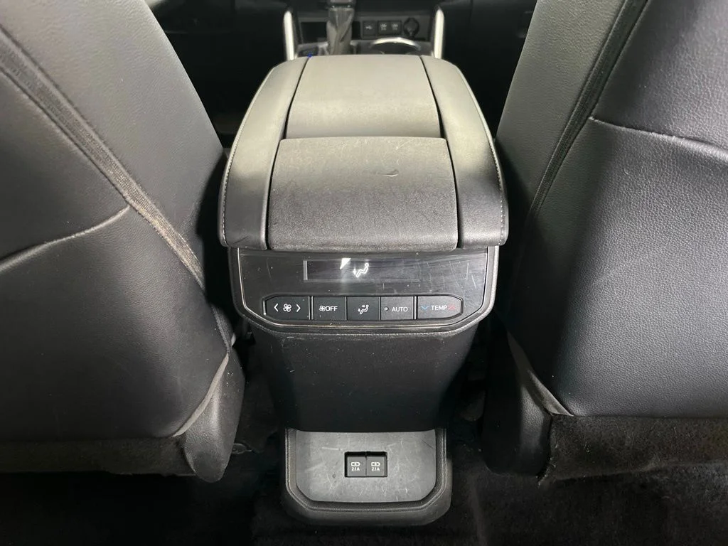 Used 2020 Gray Toyota XLE image 26