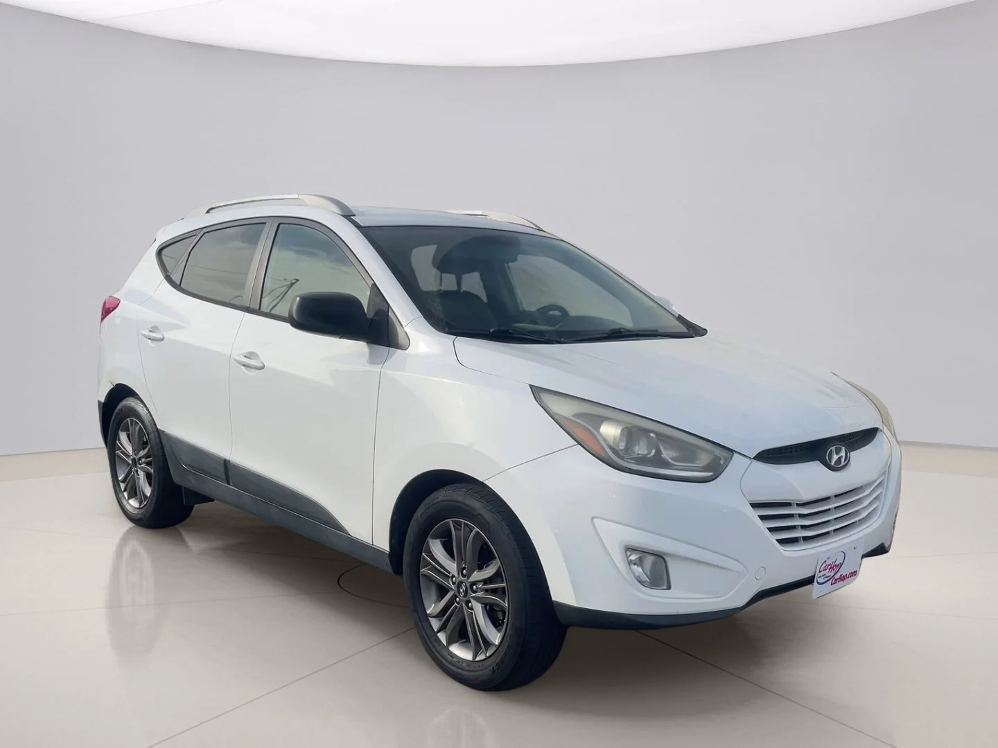 Used 2014 White Hyundai GLS image 8