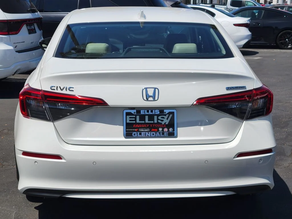 Used 2024 White Honda Touring image 28
