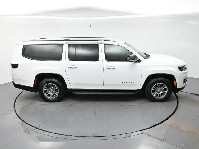 Used 2023 Bright White Clearcoat Jeep 4DR 4WD image 42