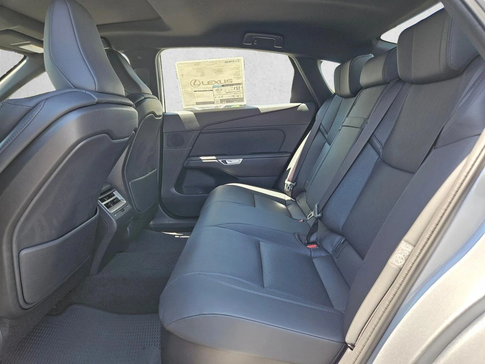 New 2026 Iridium Lexus ES 350e PREMIUM image 14