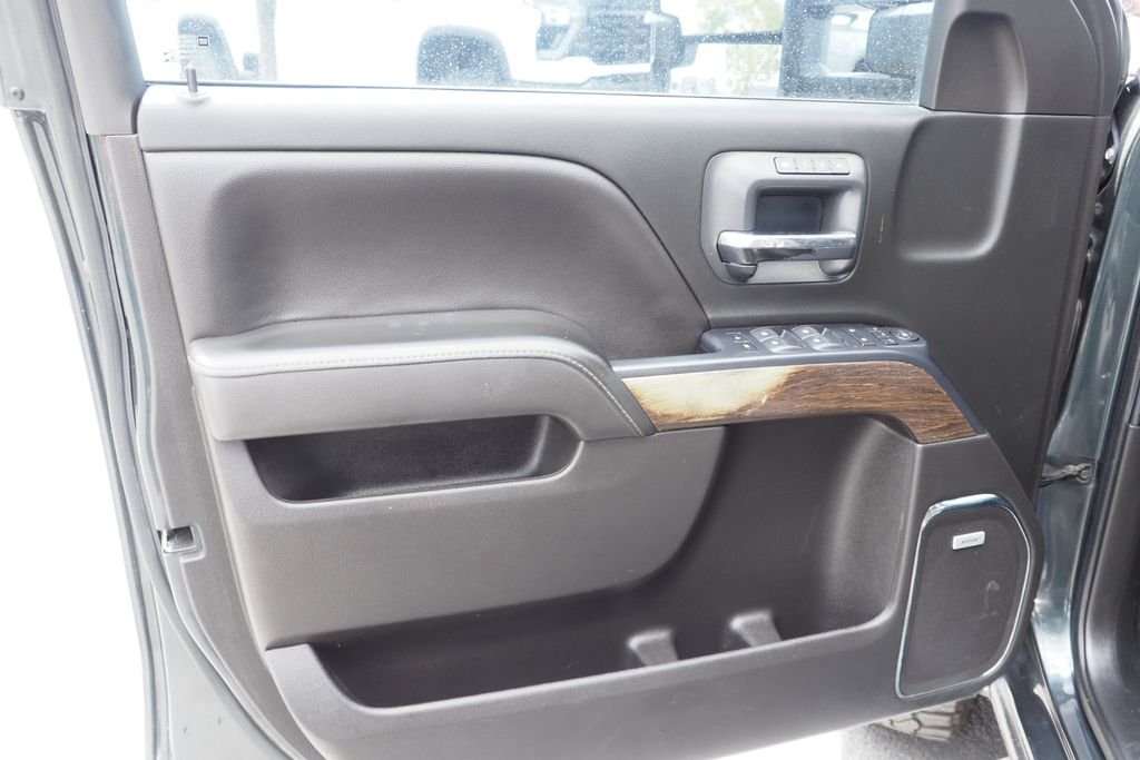 Used 2017 Gray GMC Denali image 14