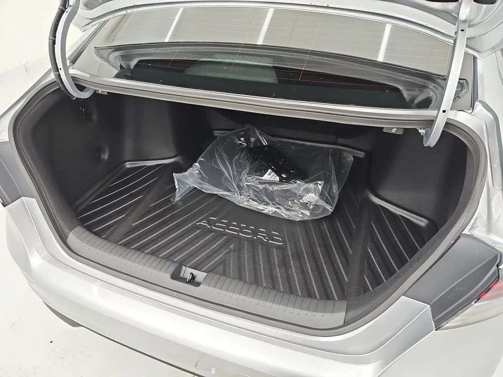 2025 Honda Accord Hybrid Sport - Photo 16