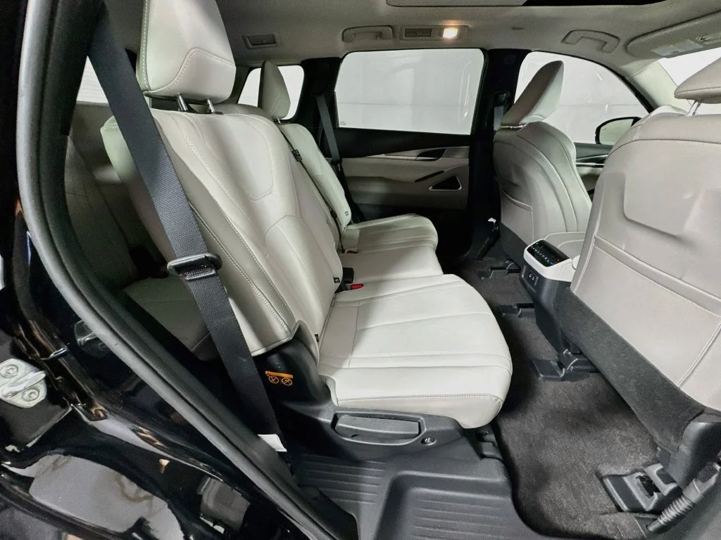 Certified Used 2027 Black INFINITI LUXE image 39