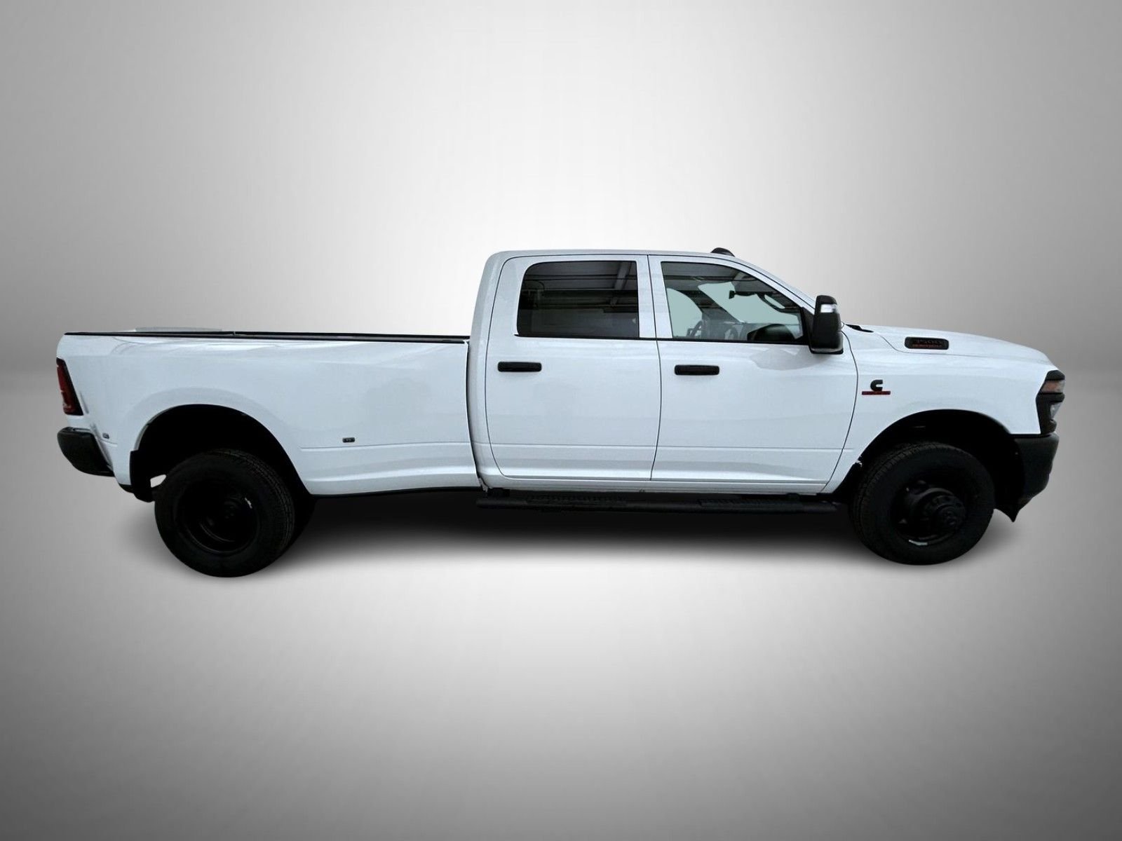 New 2026 Bright White Clearcoat RAM Tradesman image 4