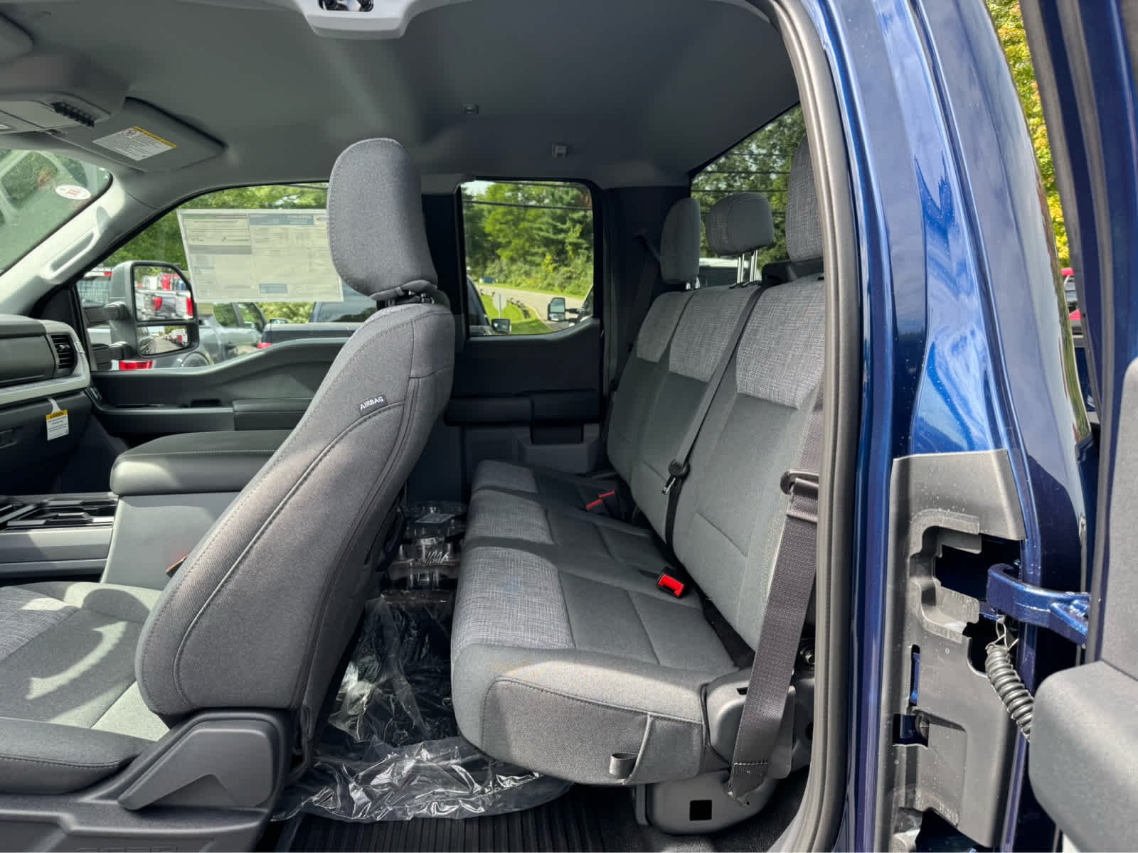 New 2027 Neptune Blue Ford XLT image 11