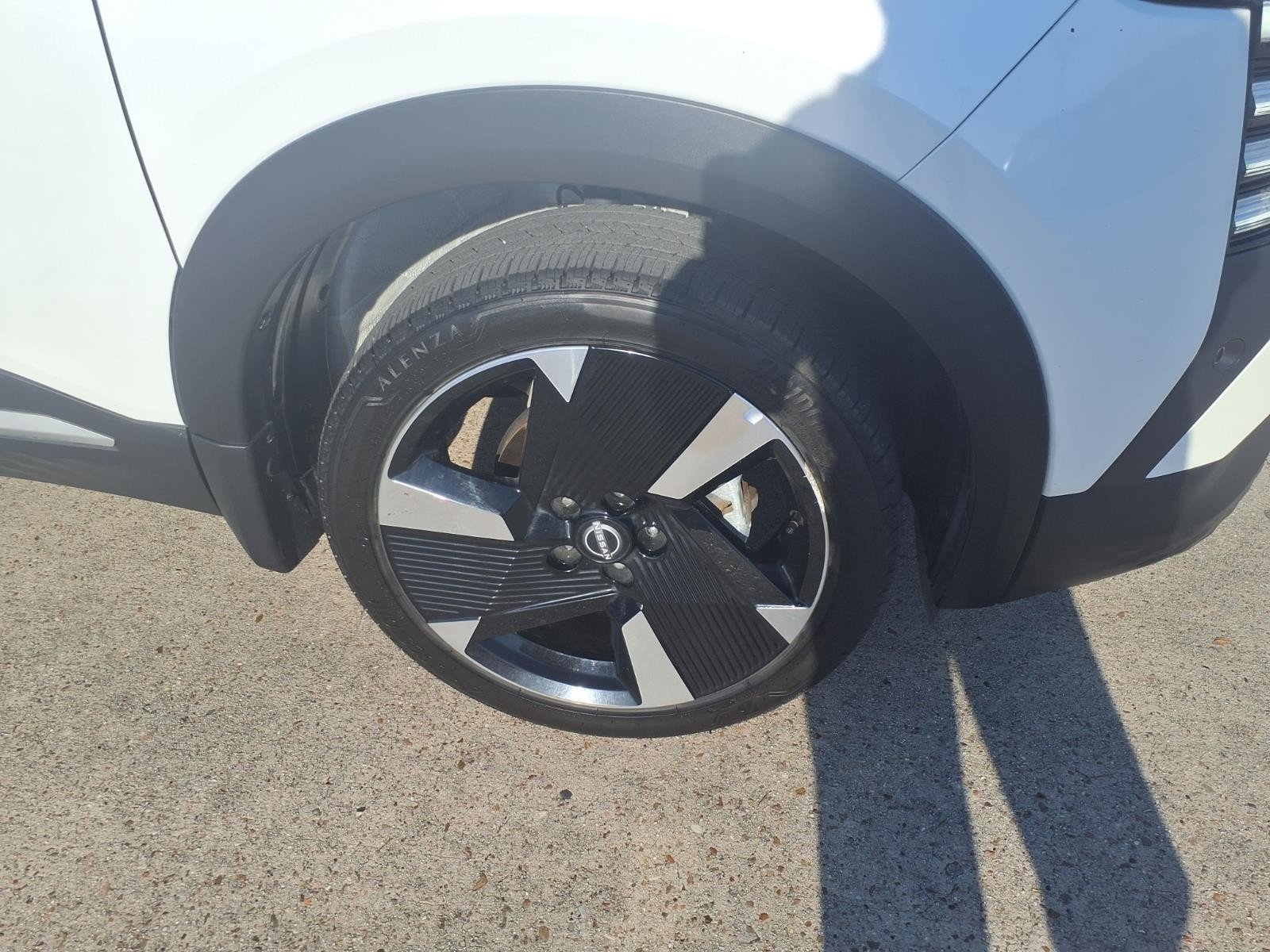 2026 Nissan Kicks photo 10 of 28