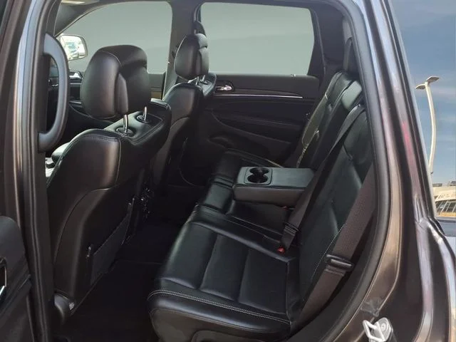 Used 2021 Gray Jeep Limited image 24