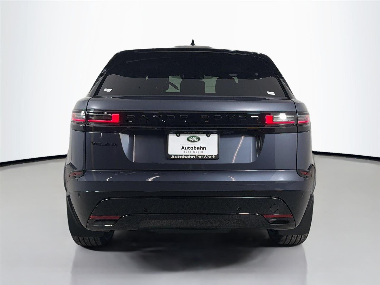 New 2026 Varesine Blue LAND ROVER Belgravia Edition P250 image 6