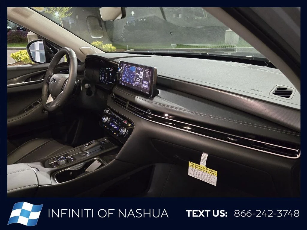 New 2027 HARBOR GRAY INFINITI Luxe AWD image 17