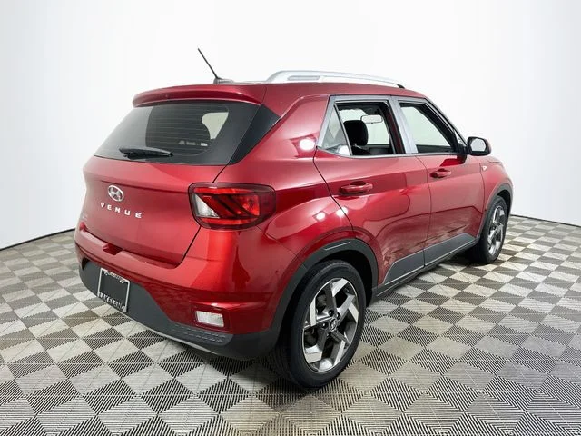 Certified Used 2024 Red Hyundai SEL image 3