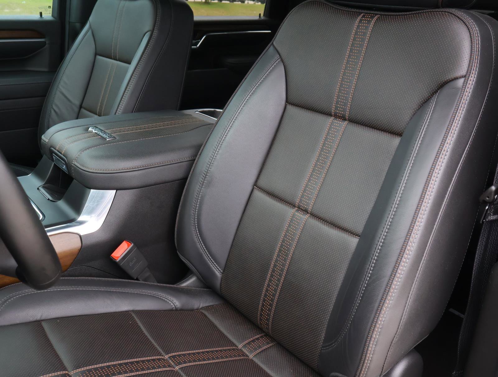 2025 Chevrolet Silverado 2500HD High Country - Photo 17