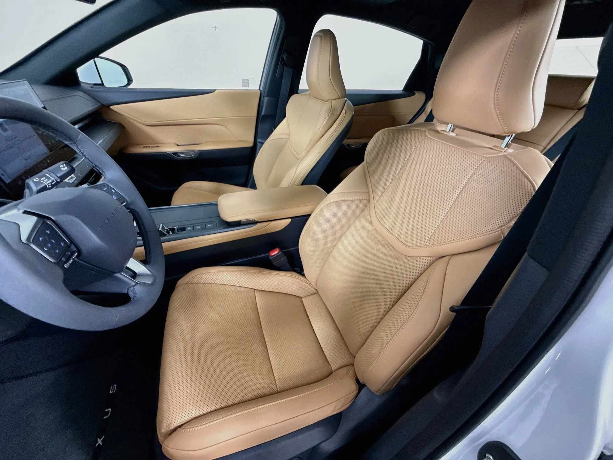 New 2026 Ultra White Lexus ES 500e PREMIUM AWD image 11