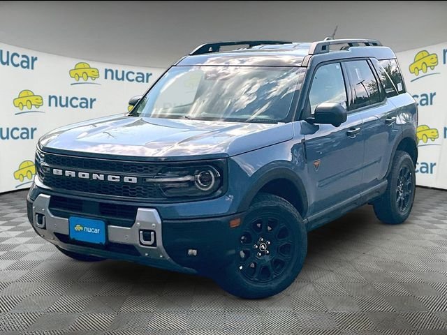 New 2026 Azure Gray Metallic Tri-Coat Ford Badlands image 2