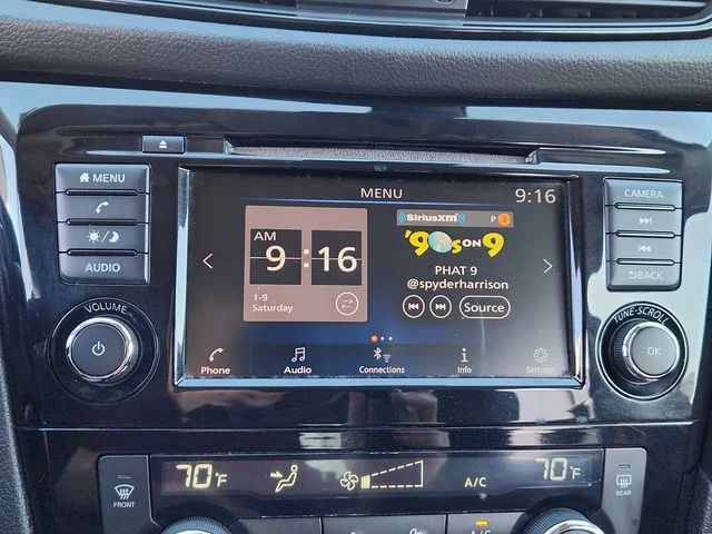 Used 2019 Gray Nissan SV image 40