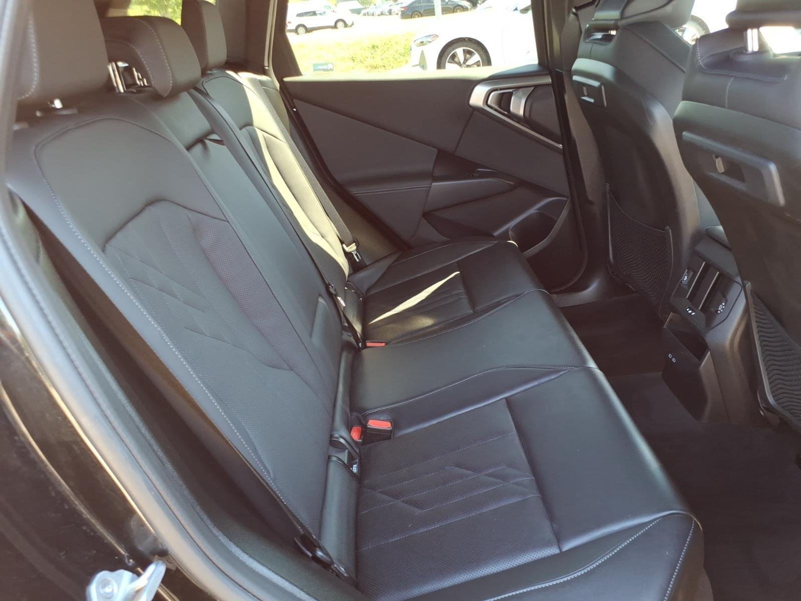 Used 2026  BMW 30 xDrive image 26